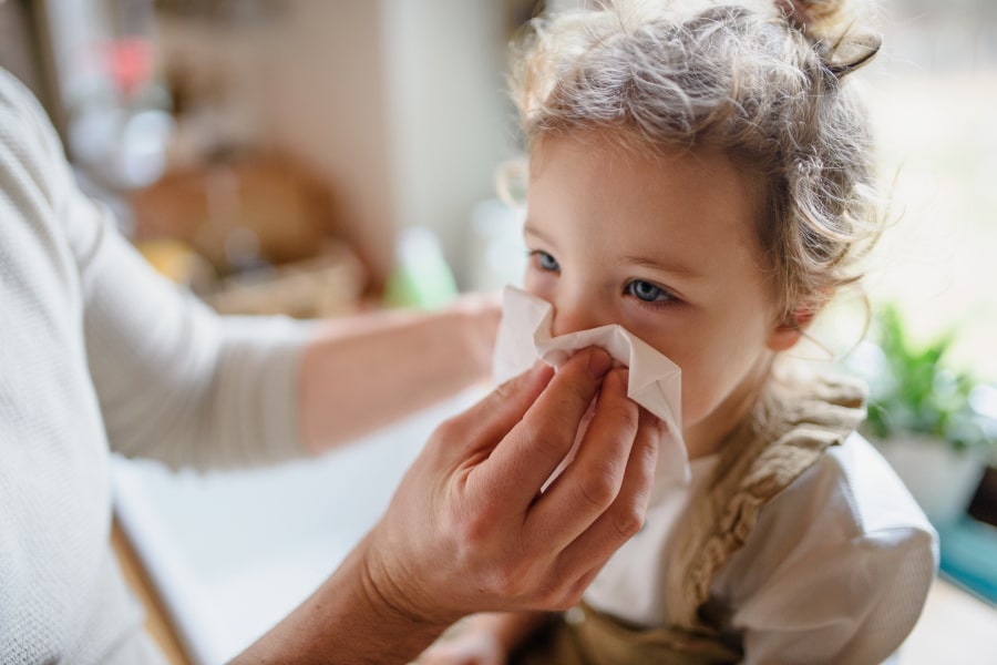 Как снять заложенность носа у ребенка